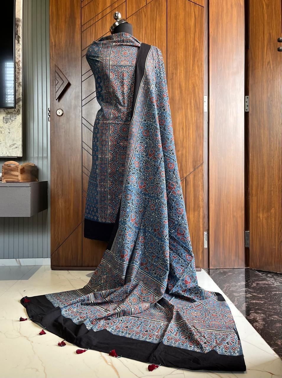 AJRAKH PRINT SUITS