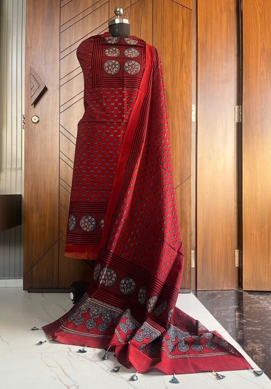AJRAKH PRINT SUITS