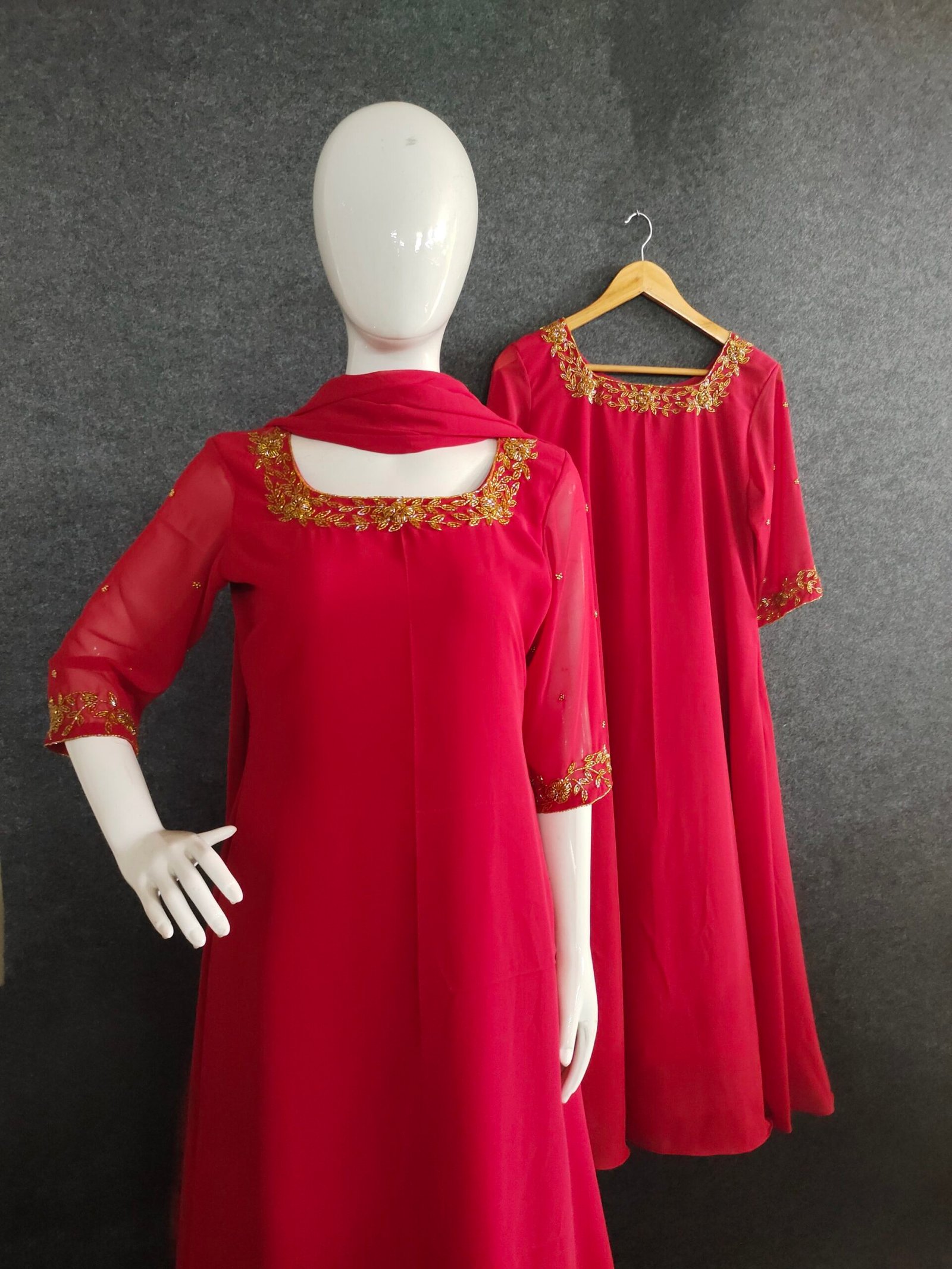 KURTI GEO SLIT
